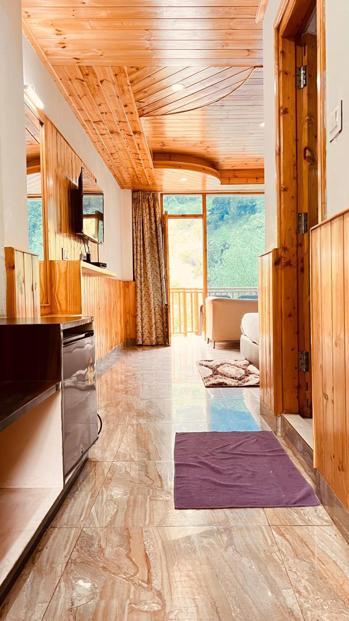Himalayan Hill Queen Resort, Manali M98160-43400 Dış mekan fotoğraf