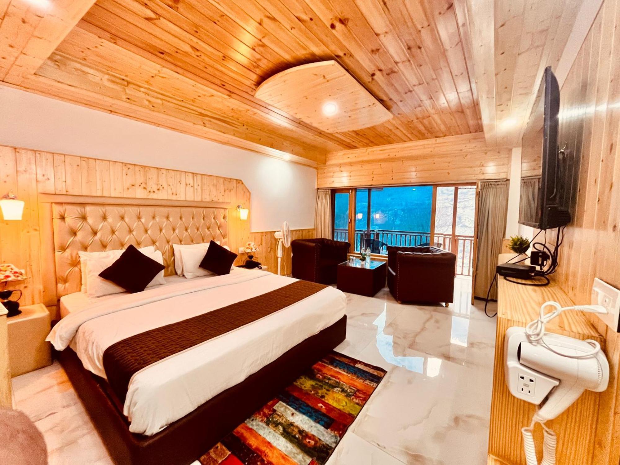 Himalayan Hill Queen Resort, Manali M98160-43400 Dış mekan fotoğraf