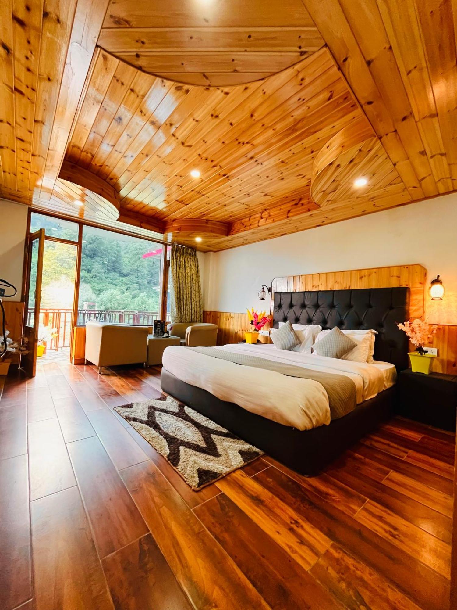 Himalayan Hill Queen Resort, Manali M98160-43400 Dış mekan fotoğraf