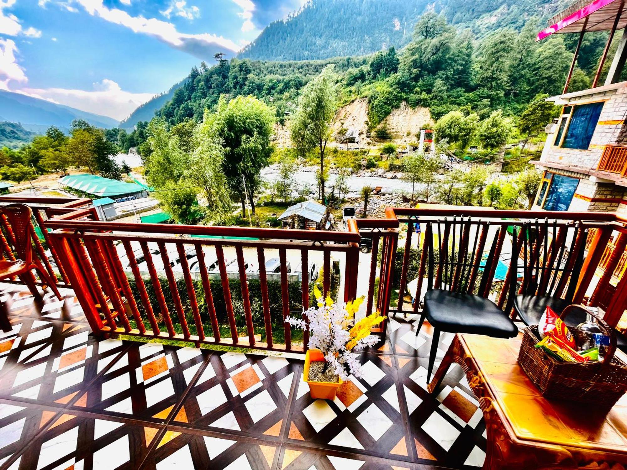 Himalayan Hill Queen Resort, Manali M98160-43400 Dış mekan fotoğraf