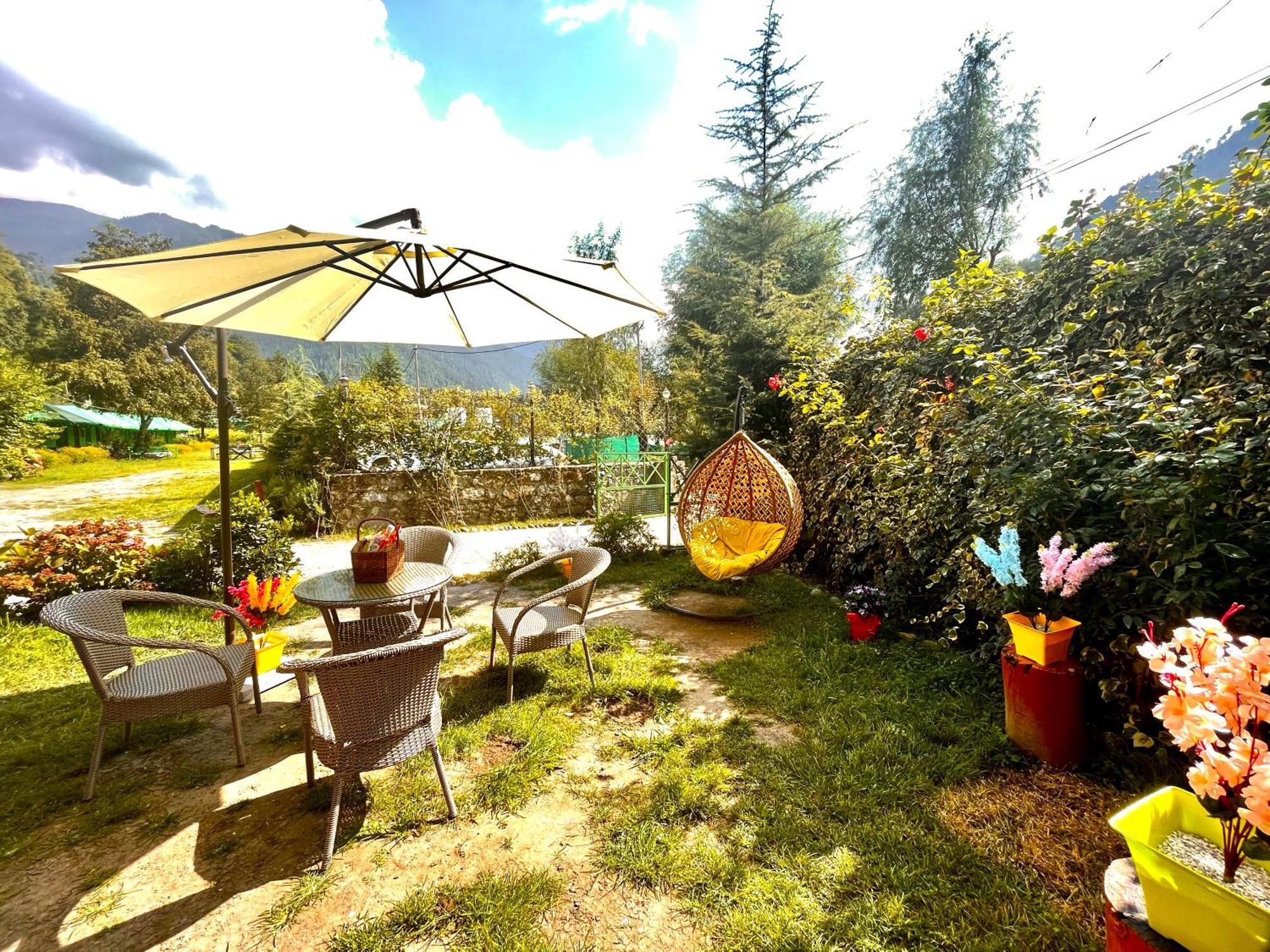 Himalayan Hill Queen Resort, Manali M98160-43400 Dış mekan fotoğraf