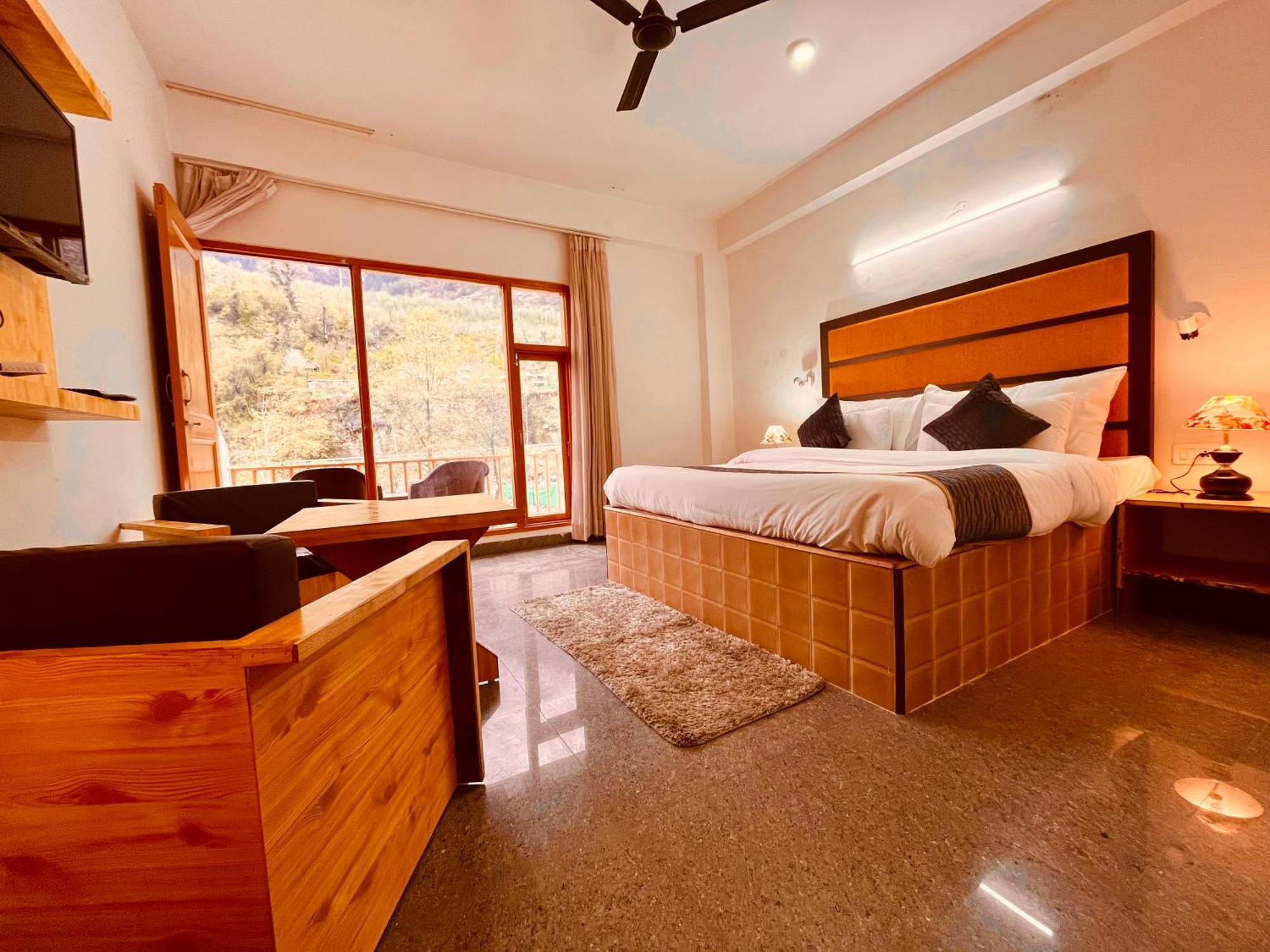 Himalayan Hill Queen Resort, Manali M98160-43400 Dış mekan fotoğraf